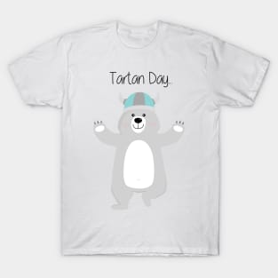 Cute Bear in Viking Hat  National Tartan Day T-Shirt